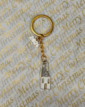 26  μπρελοκ  σπιτι ασπρο (1)